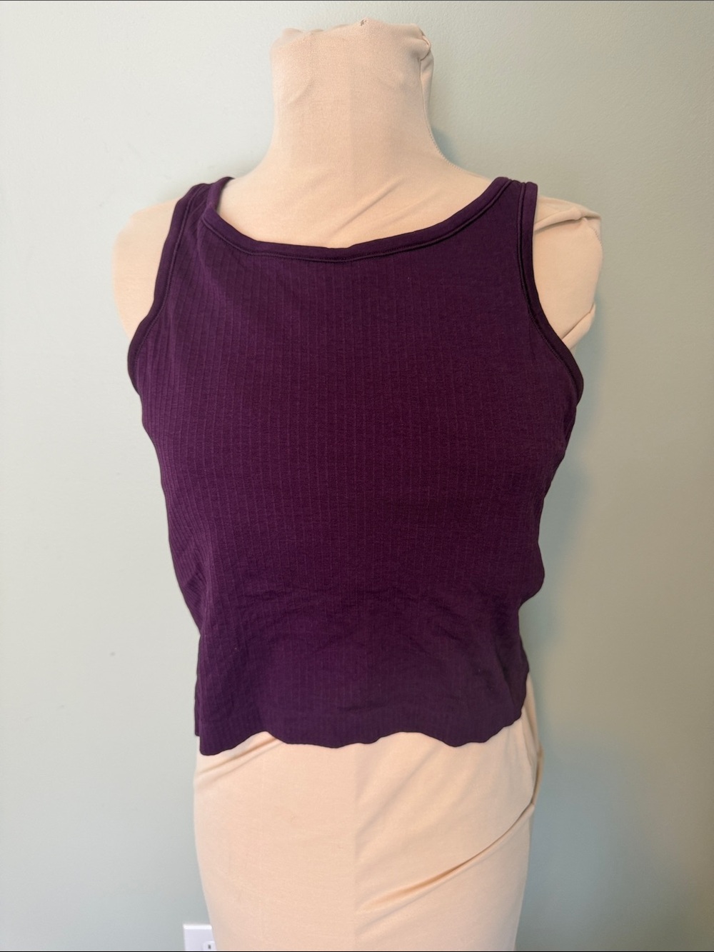 lululemon athletica Ribbed Cropped Tank in Plum